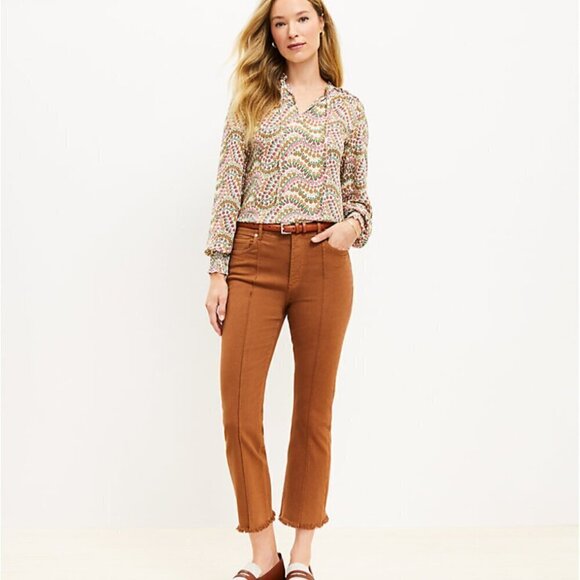 LOFT Pintucked Frayed High Rise Kick Crop Jeans in Cocoa Powder, Size 4 - Picture 2 of 14